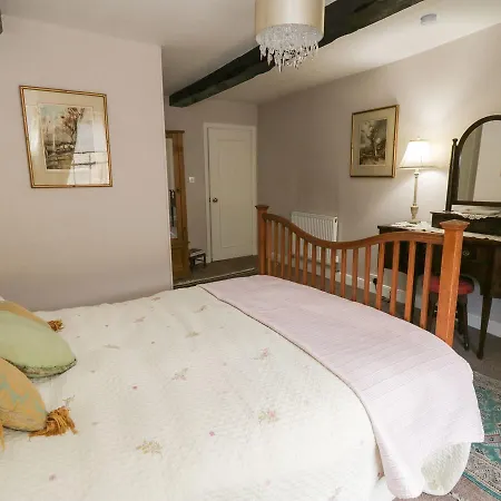 The Bolt Hole *