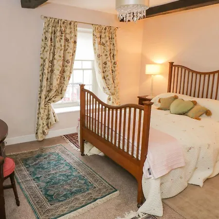 The Bolt Hole *